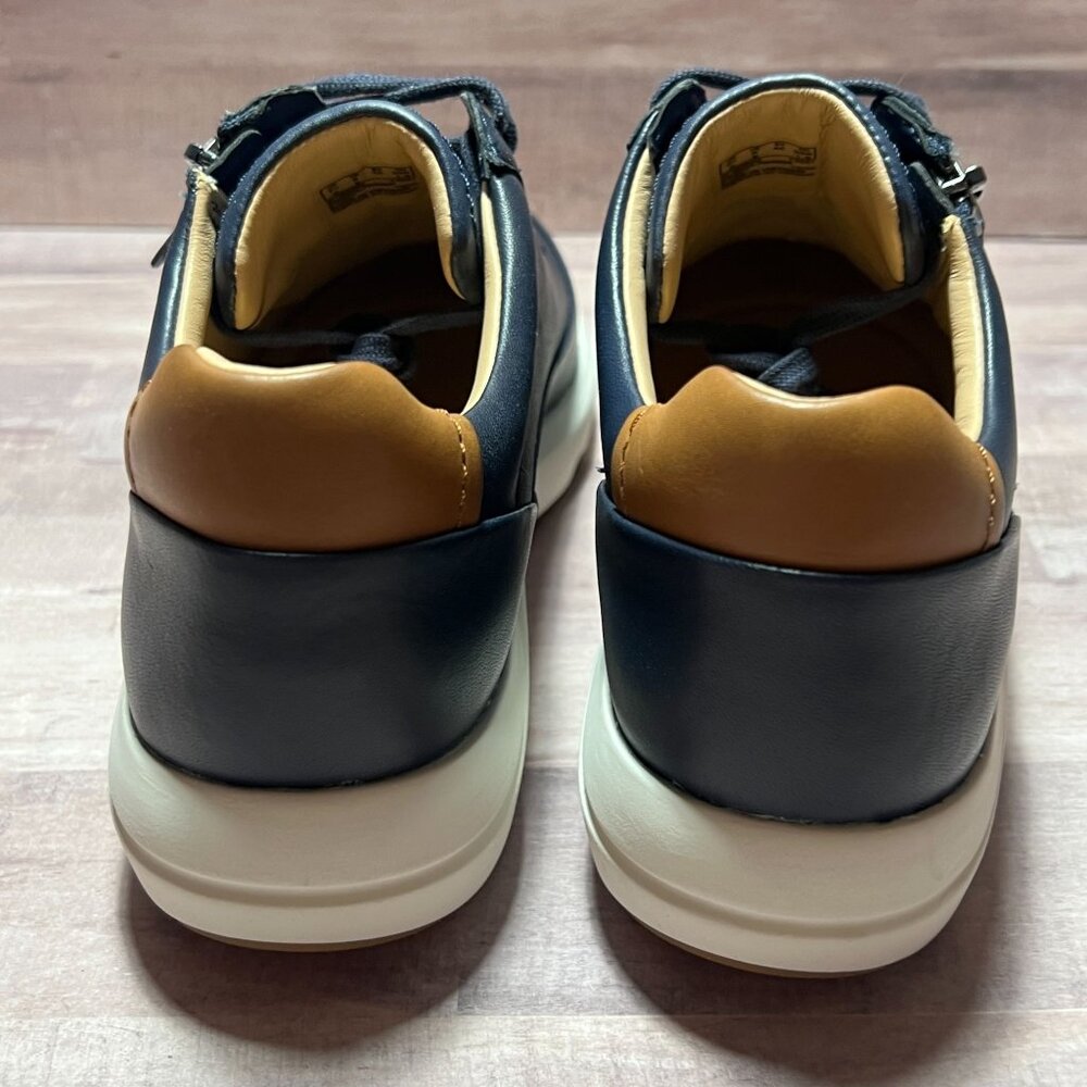 Clarks Womens Navy Tivoli Zip Leather Sneakers Size 9 US - Picture 9 of 11